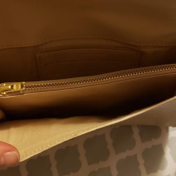 October jaipur vegan leather clutch- tan - Picture 3 of 3